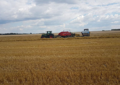 Fendt mit MF Presse